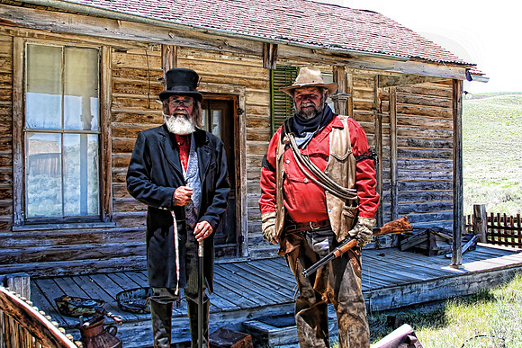 BODIE BAD GUYS-T (1:1.5)