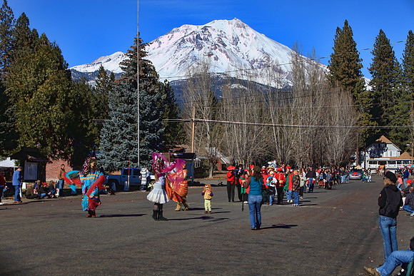 img_2257_11-28-09 TA 8X12
