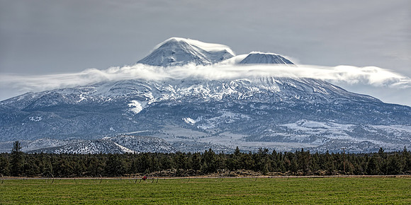 569B - MT SHASTA HDR TD (1:2)