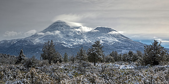 #570B - MT SHASTA HDR TD (1:2)