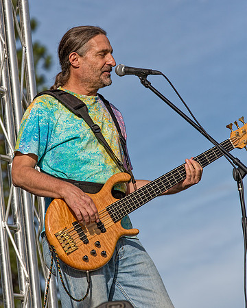 1E3A5020 THE DEADY BEARS BAND - HOY PARK - Copy