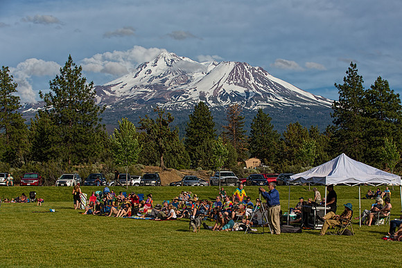 1E3A5031 MT SHASTA FROM HOY PARK - Copy
