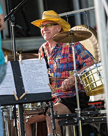 1E3A5046 THE DEADY BEARS BAND - HOY PARK