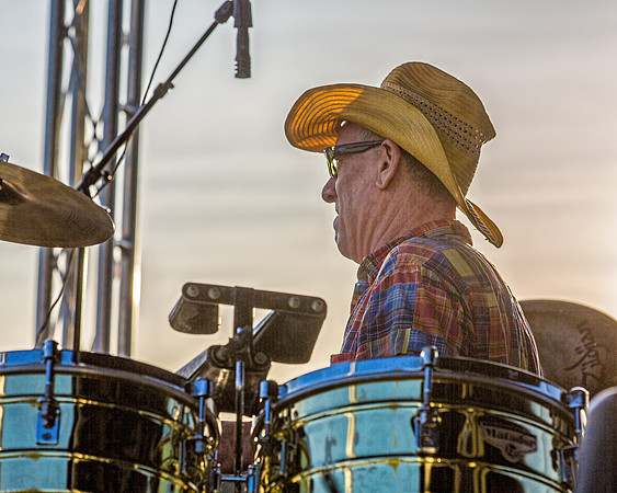 1E3A5087 THE DEADY BEARS BAND - HOY PARK