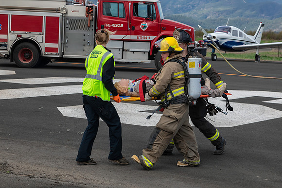 TRANSPORT TO SAFE LOCATION E75A2270