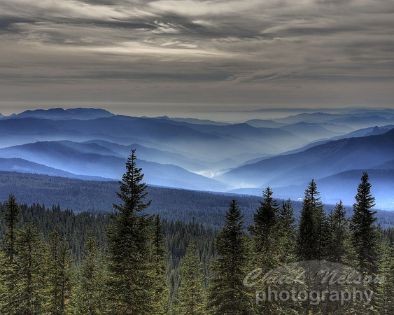 #174B - MOUNTAINS IN THE MIST - PHDR (1:1.25)