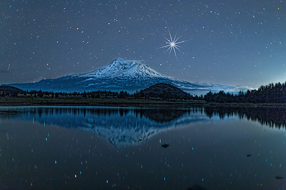 1E3A4915-MT SHASTA BY STARLIGHT  with star