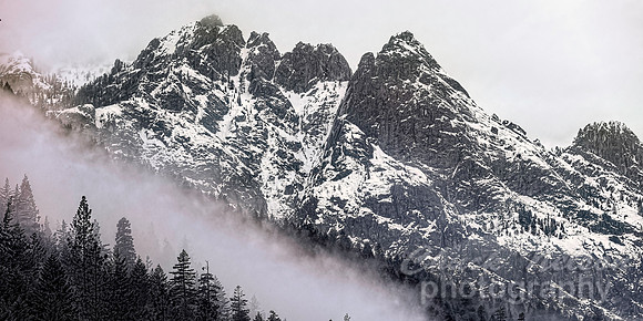 #736B - CASTLE CRAGS BWA (1:2)