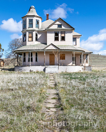 #760A - ABANDONED FARM HOUSE (8X10)