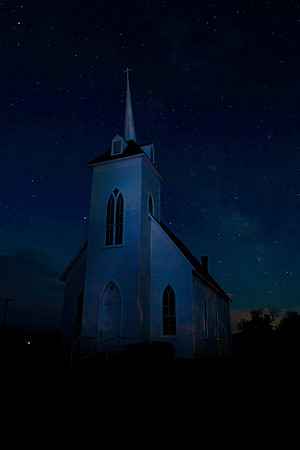 #774 - LITTLE SHASTA CHURCH UNDER STARRY SKY (1:1.5)