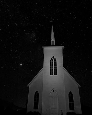 #778 - LITTLE SHASTA CHURCH UNDER STARRY SKY BW (1:1.25)