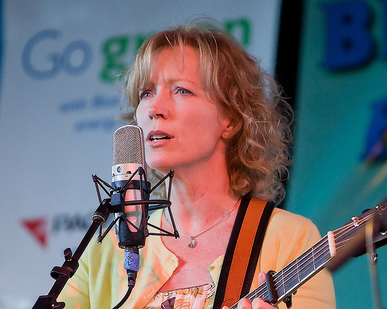 IMG_3326 SUSIE GLAZE & THE HILONESOME BAND (2)