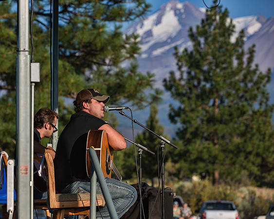 1E3A0597 - JOSH GRACIN CONCERT IN HOY PARK