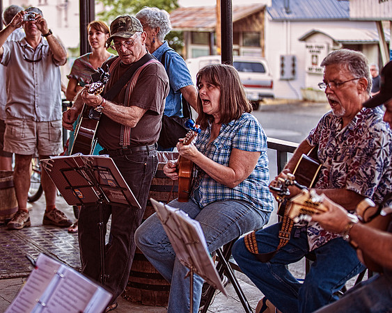 JAMMIN' ON MAIN