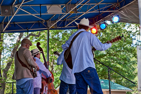 SNAP JACKSON AND THE KNOCK ON WOOD PLAYERS