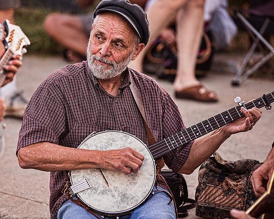 JAMMIN' ON MAIN