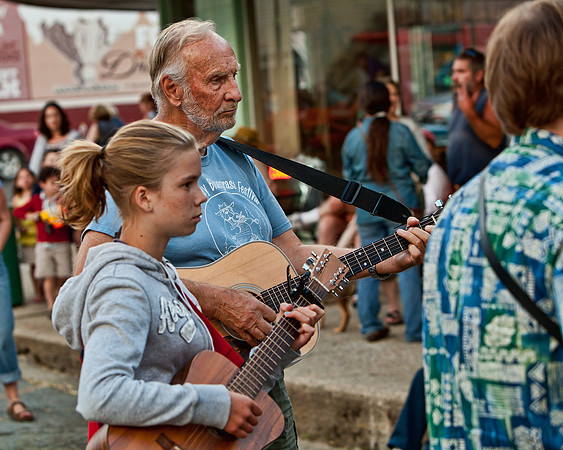 JAMMIN' ON MAIN