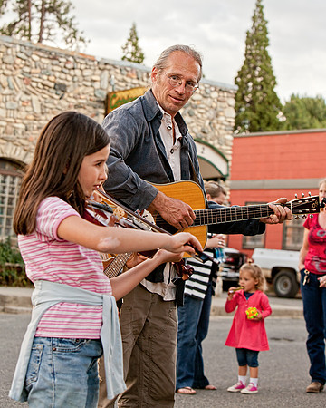 JAMMIN' ON MAIN