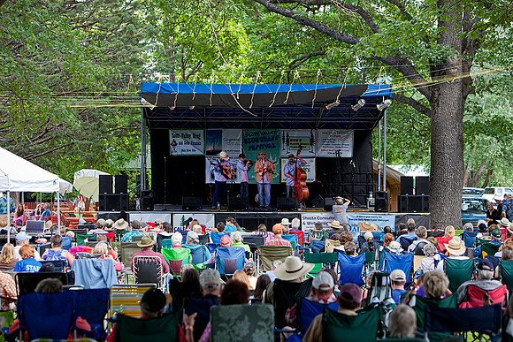 SNAP JACKSON AND THE KNOCK ON WOOD PLAYERS