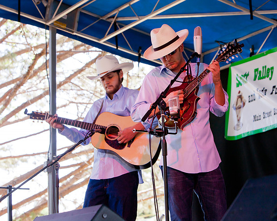 SNAP JACKSON AND THE KNOCK ON WOOD PLAYERS