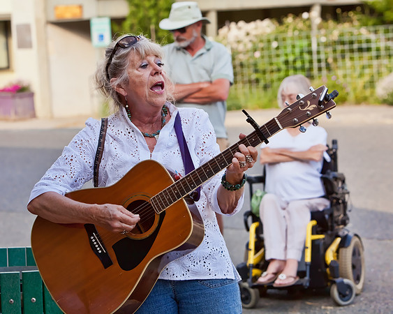 JAMMIN' ON MAIN